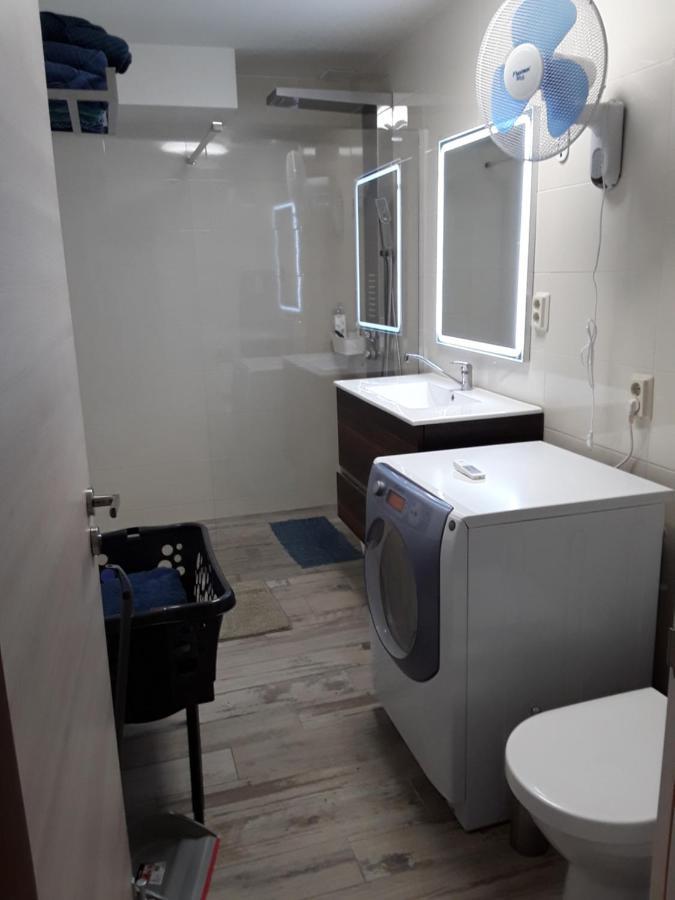 Апартаменты Front Port Line Sleeps 6 Марбелья Экстерьер фото
